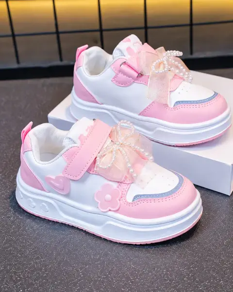 Sneakers za Rangi Laini zenye Soli Nene