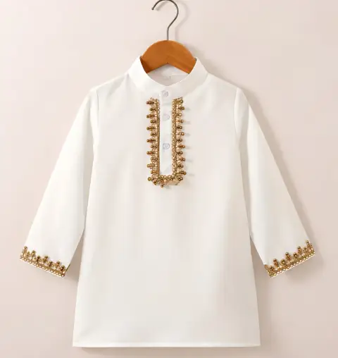 Kurta yenye Mapambo Mbele