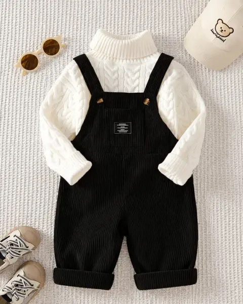 Dungaree zenye Mwonekano wa Mistari Midogo