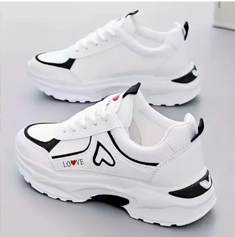 Sneakers zenye soli ya mawimbi