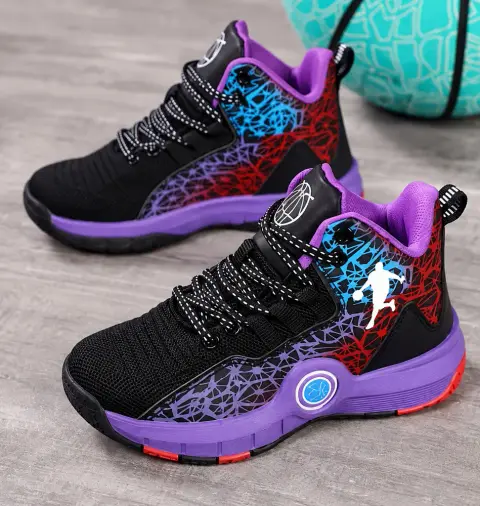 Sneakers Ndefu za Michezo zenye Michoro